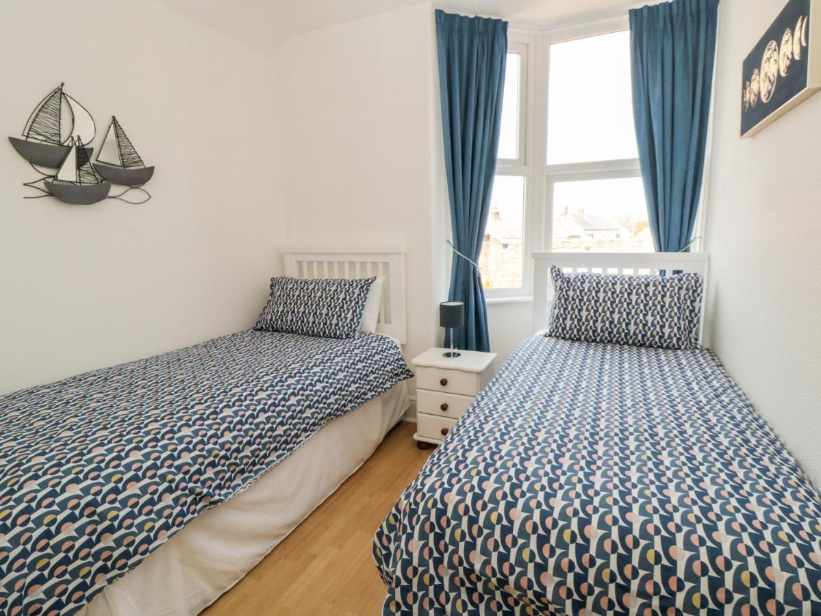 The Robins Villa Filey Bagian luar foto